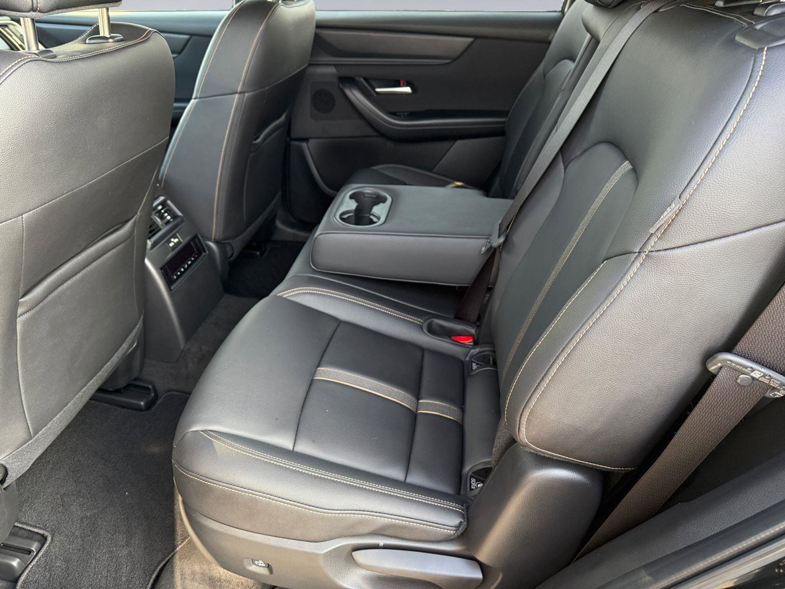 Certified 2025 MAZDA CX-90 3.3 Turbo w/ Select Package image 11