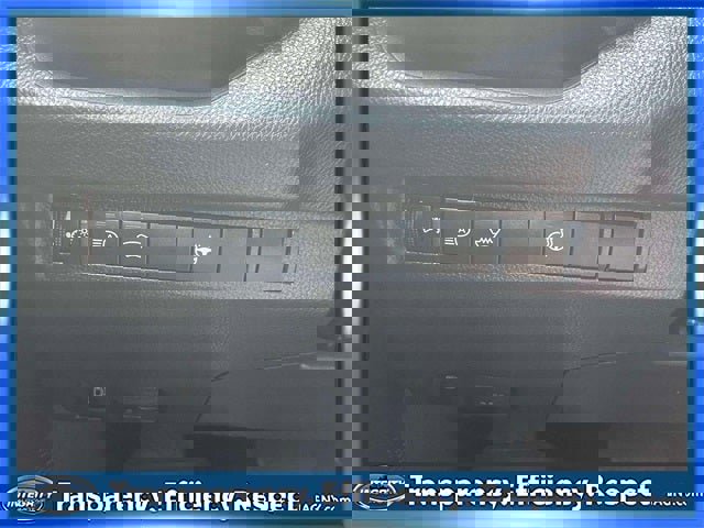 Used 2023 Toyota RAV4 XLE image 20