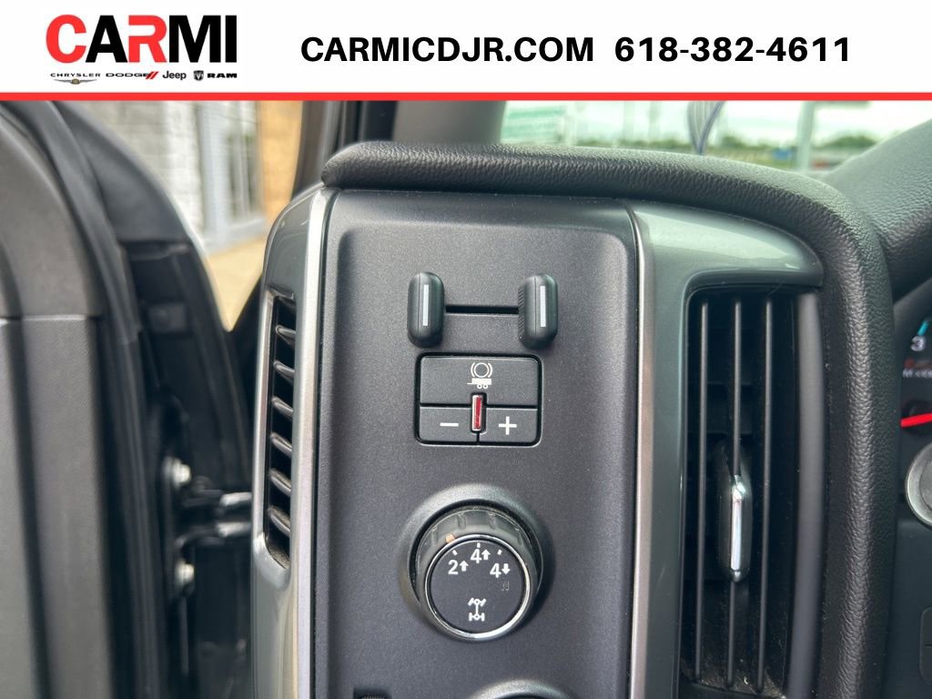 Used 2016 Chevrolet Silverado 2500 LT w/ Midnight Edition AWD/4WD image 17