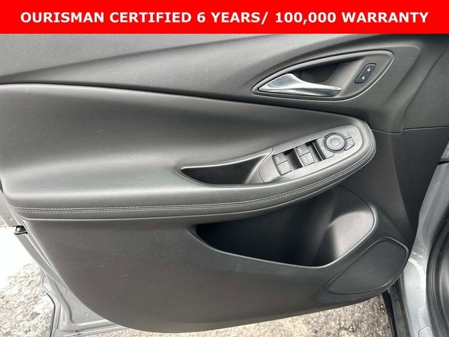 Used 2023 Buick Encore GX Select image 16