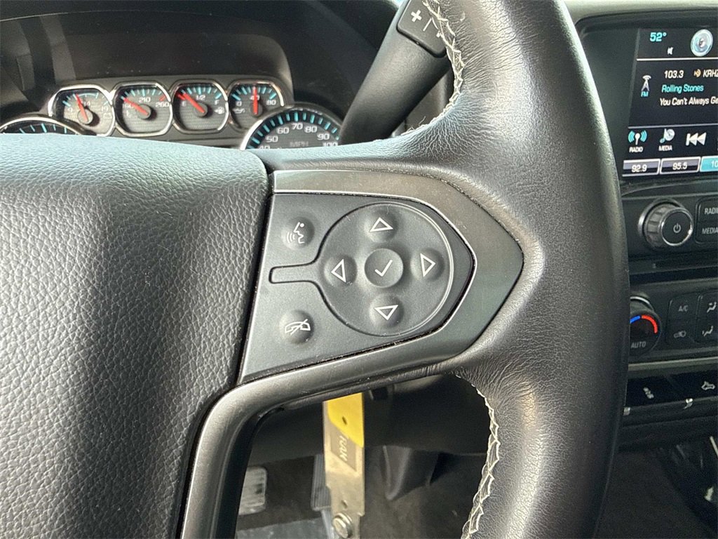 Used 2018 Chevrolet Silverado 1500 LT w/ All Star Edition image 17