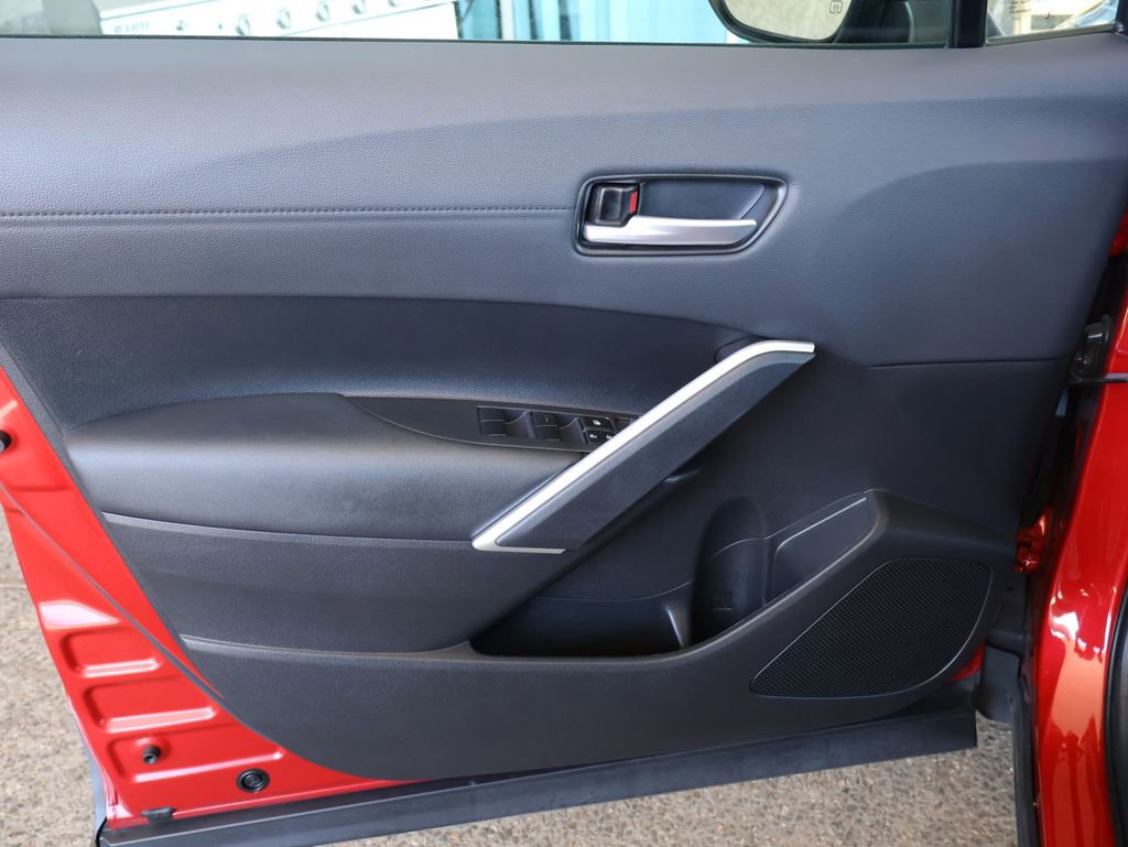 Used 2023 Toyota Corolla Cross XSE w/ Convenience Package image 20