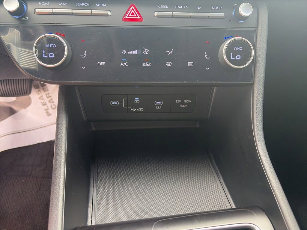 Used 2024 Hyundai Sonata SEL AWD/4WD image 18