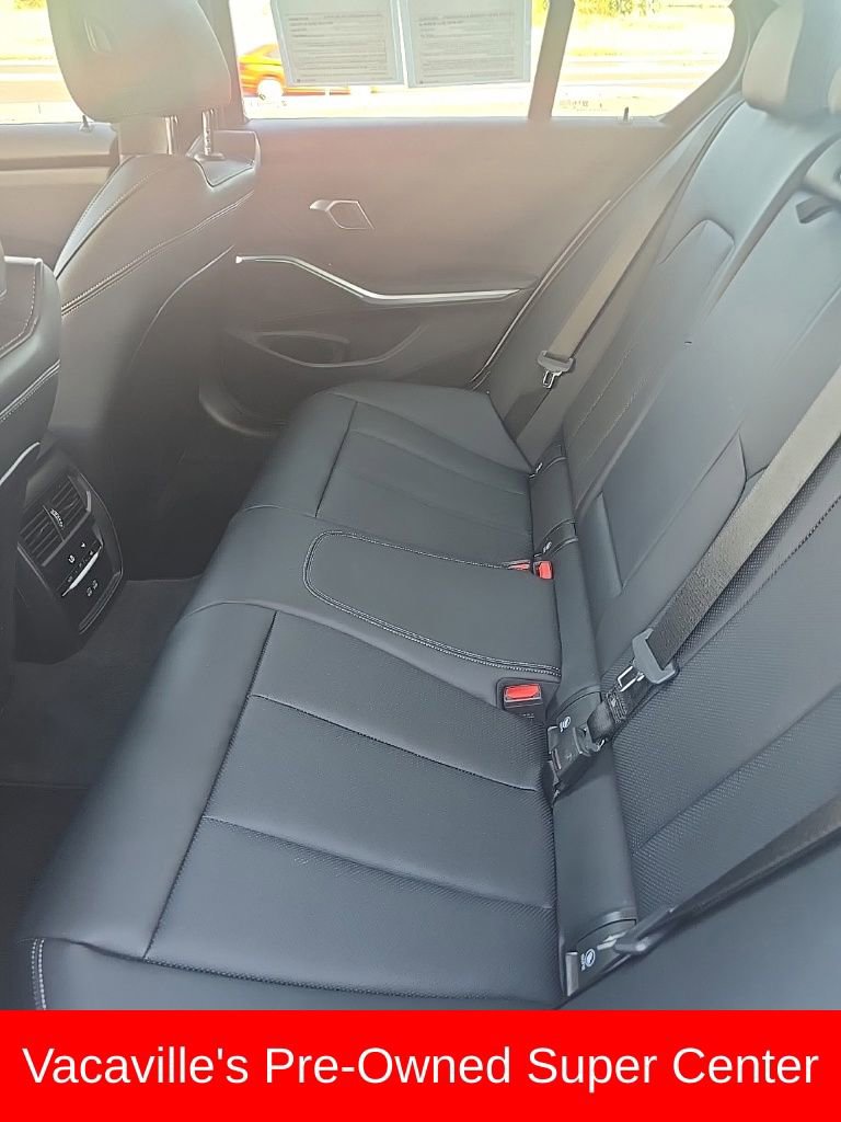 Used 2025 BMW 330i xDrive Sedan AWD/4WD image 8