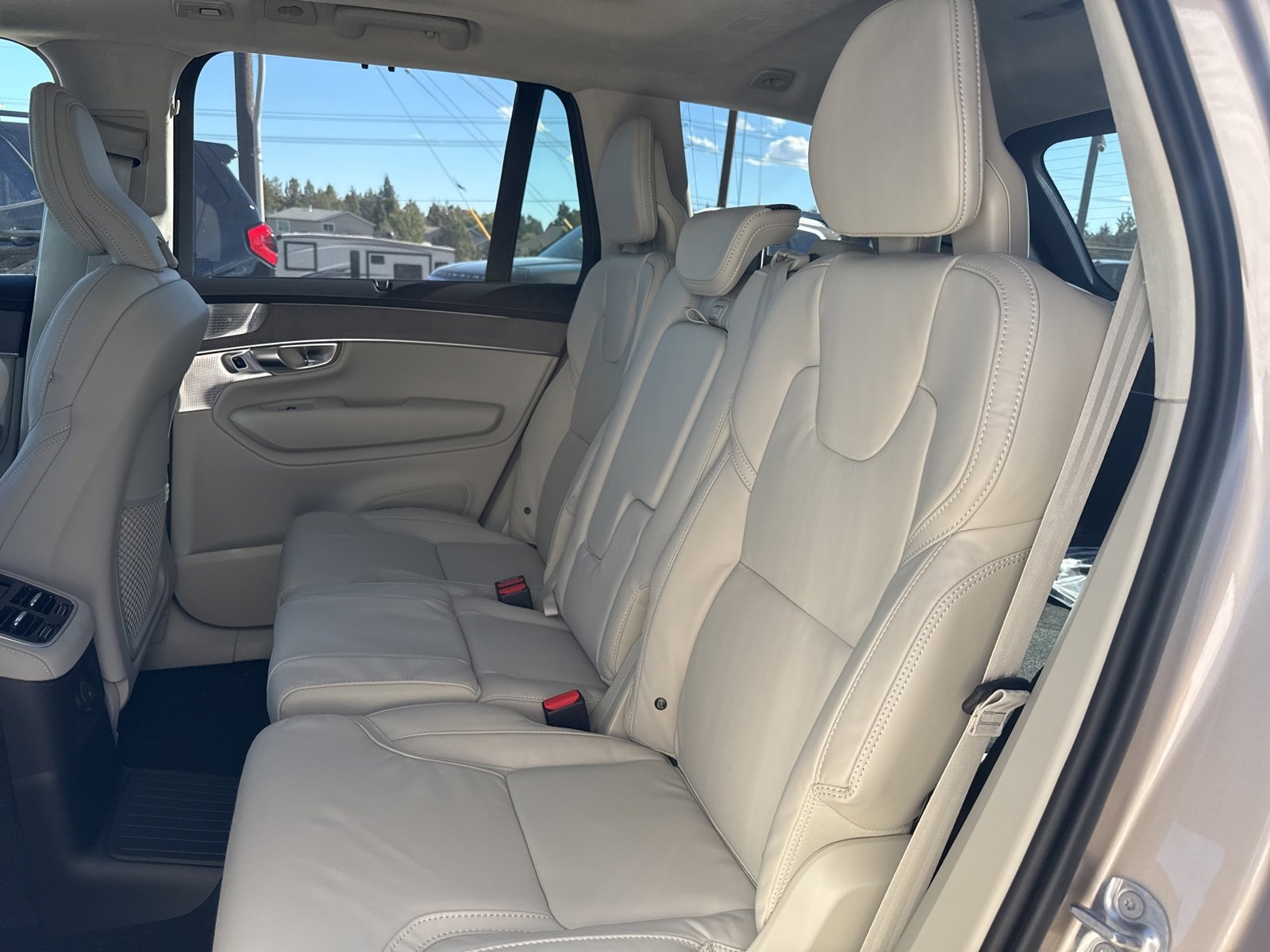 New 2026 Volvo XC90 T8 Ultra image 11