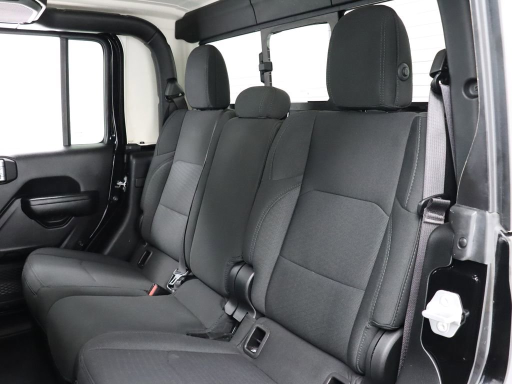 Used 2021 Jeep Gladiator Willys image 28