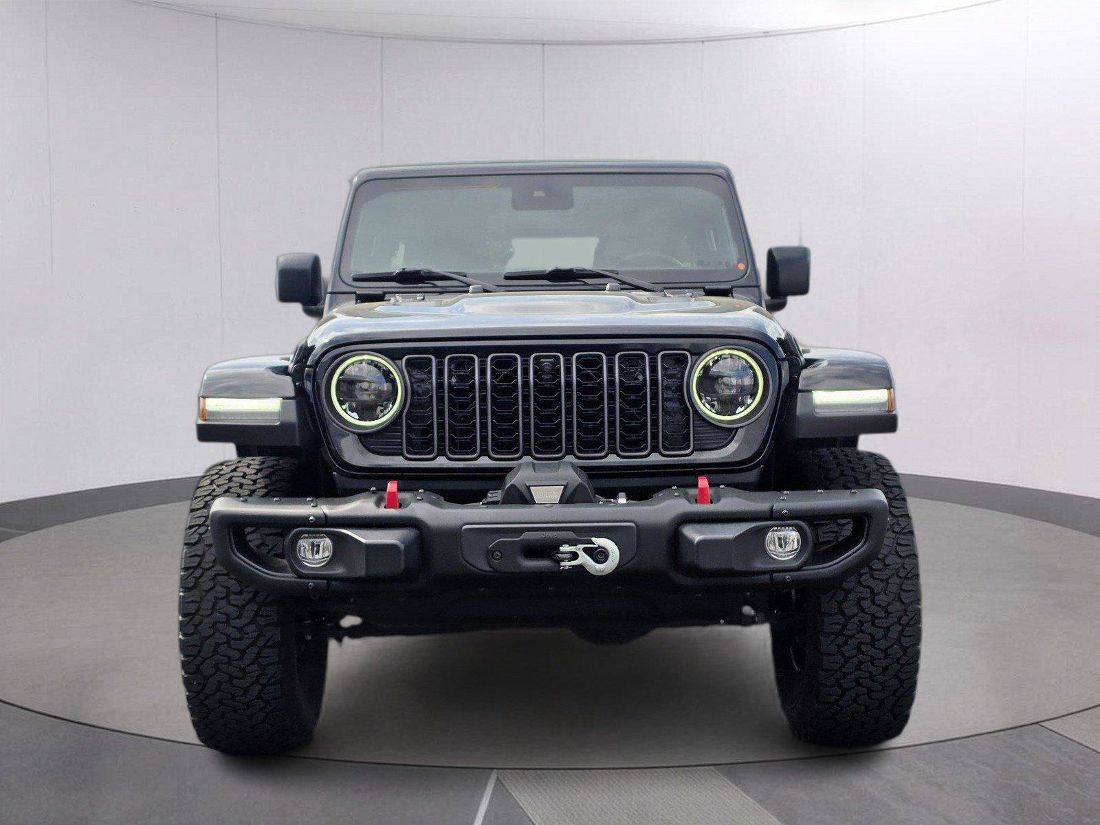 Used 2024 Jeep Wrangler Unlimited Rubicon AWD/4WD image 8