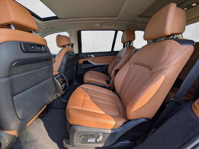 Used 2019 BMW X7 xDrive40i w/ Premium Package image 18
