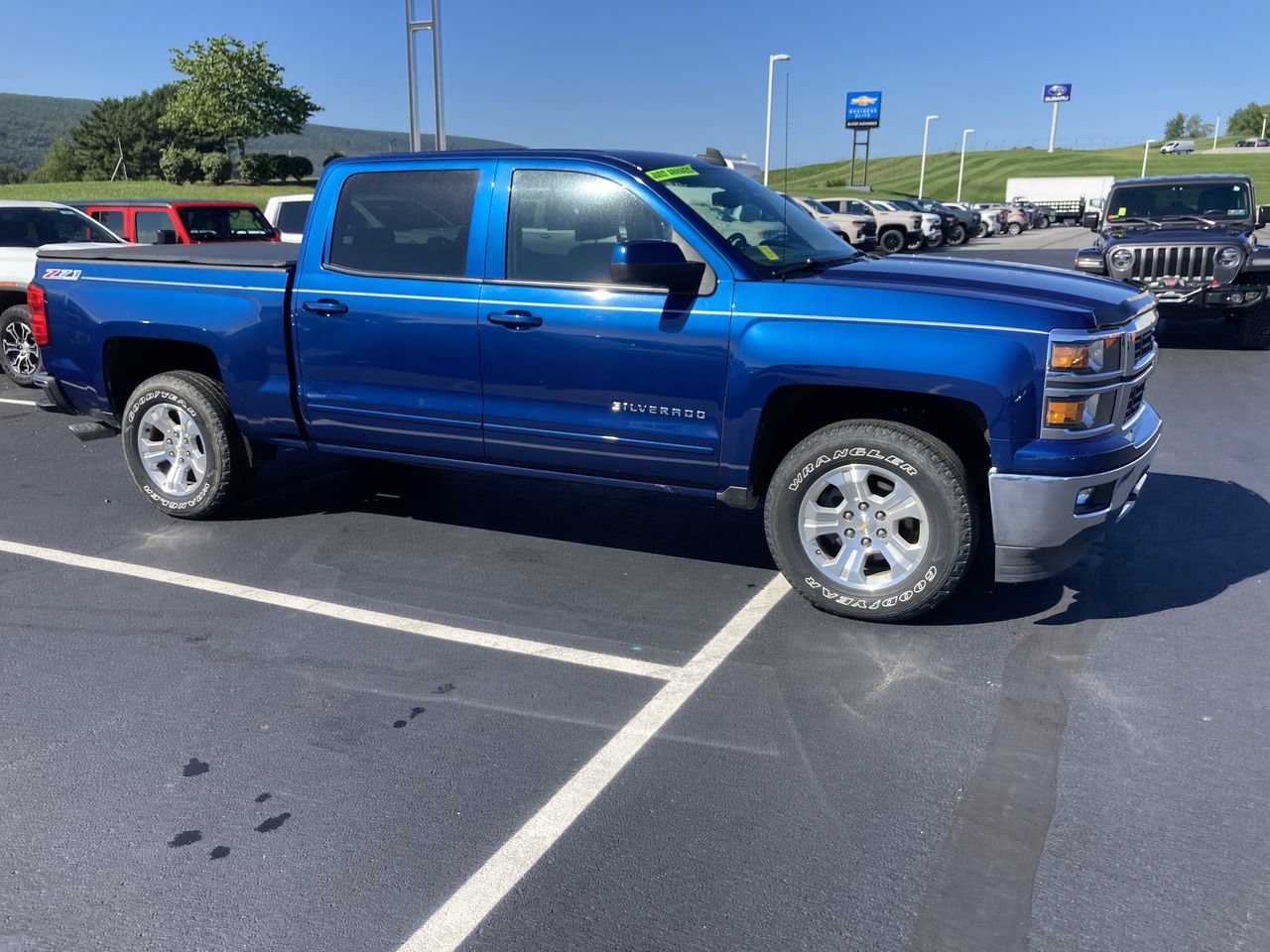 Used 2015 Chevrolet Silverado 1500 LT w/ All Star Edition AWD/4WD image 8