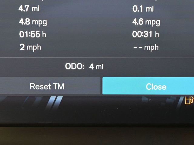 New 2026 Volvo XC60 B5 Ultra w/ Protection Package Premier image 24