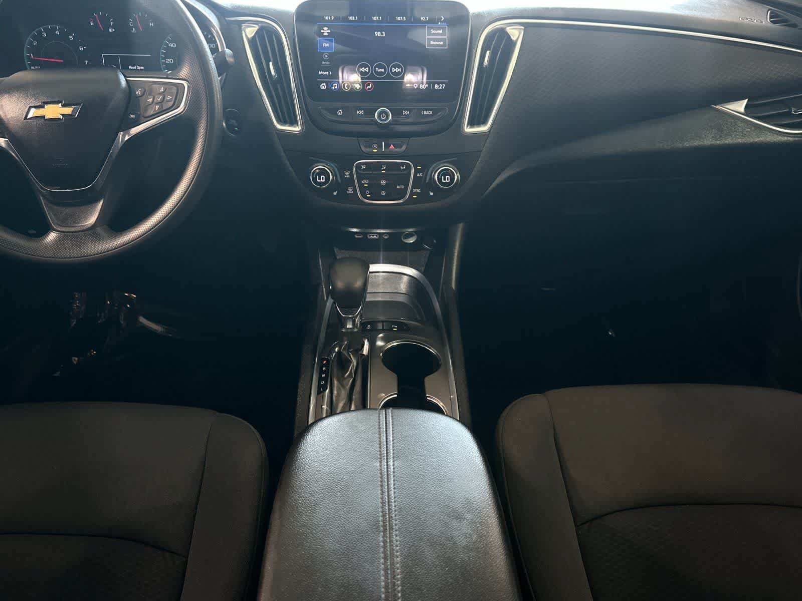 Used 2021 Chevrolet Malibu LT FWD video 4