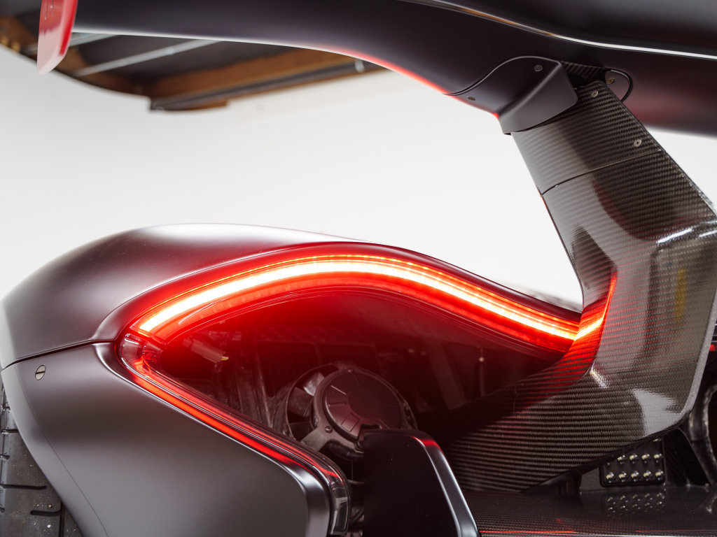 Used 2015 McLaren P1 RWD image 37