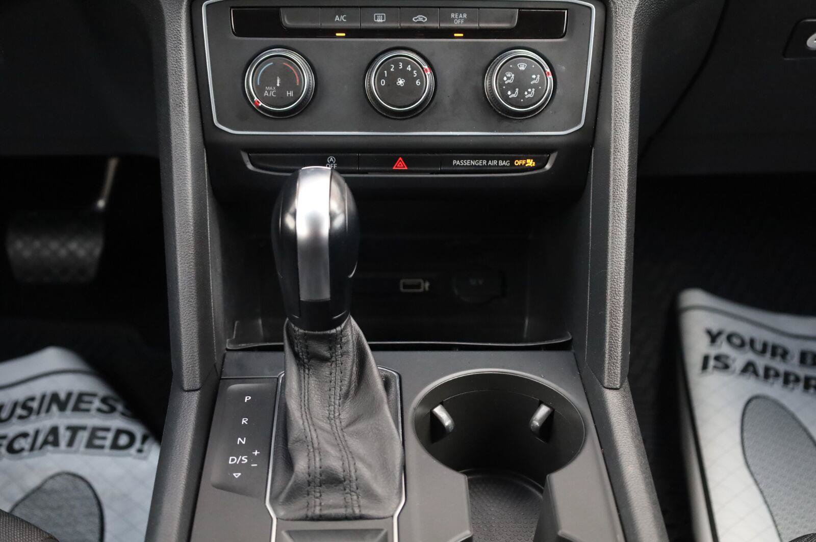 Used 2019 Volkswagen Atlas S FWD image 36