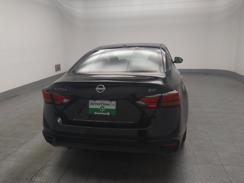 Used 2024 Nissan Altima 2.5 SV FWD image 7