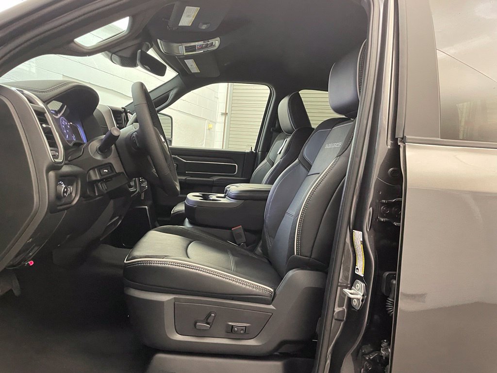 New 2027 RAM 2500 Laramie w/ Night Edition AWD/4WD image 20
