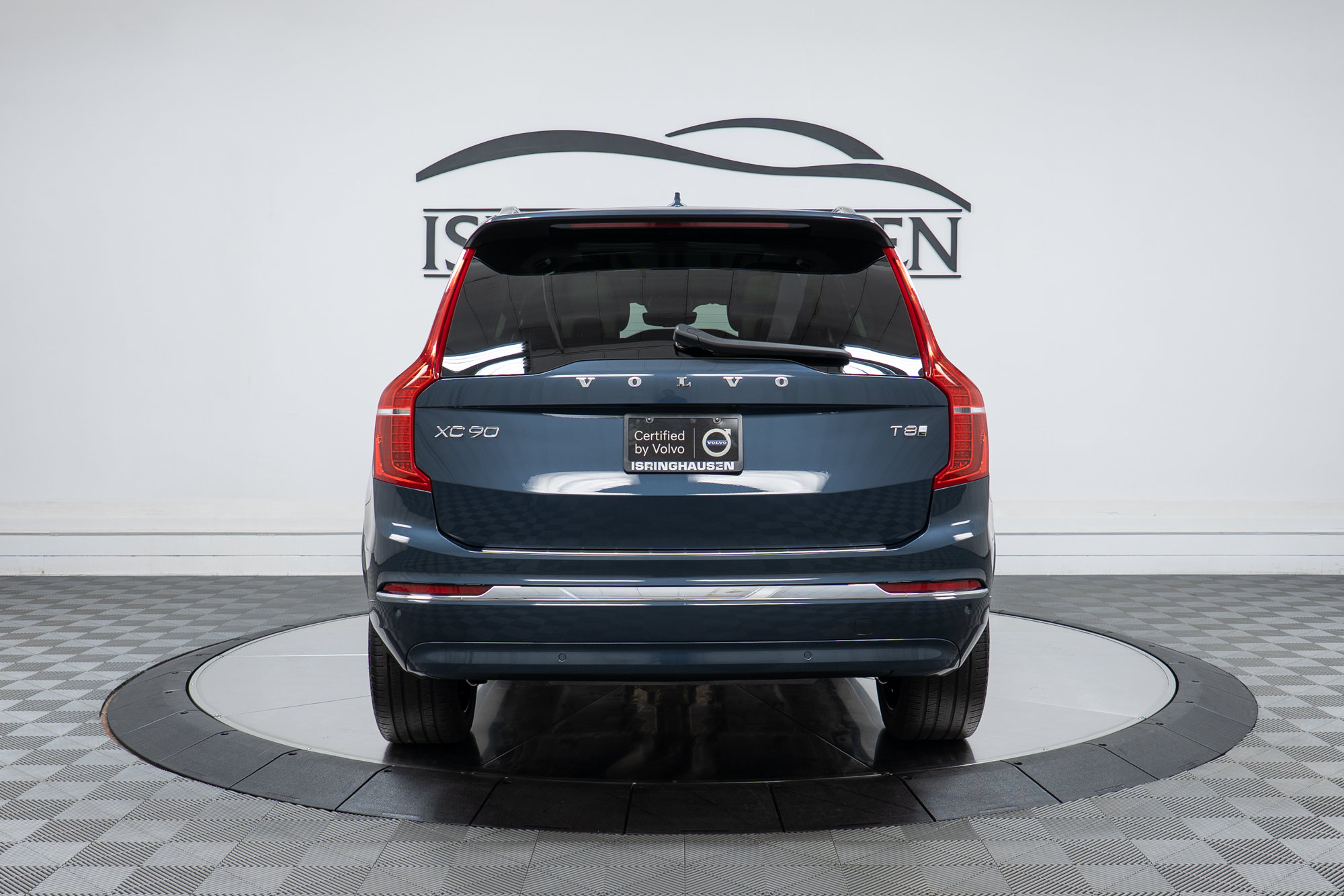 Certified 2025 Volvo XC90 T8 Plus w/ Protection Package Premier AWD/4WD image 6