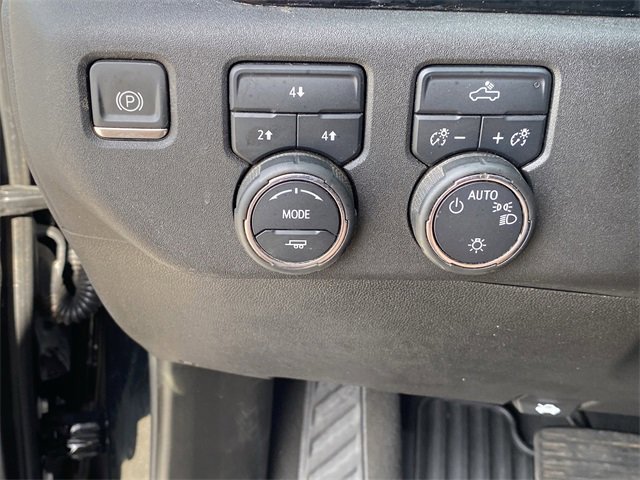 Used 2024 Chevrolet Silverado 2500 LT image 18