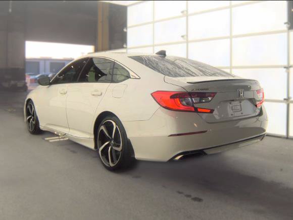 Used 2022 Honda Accord Sport image 3