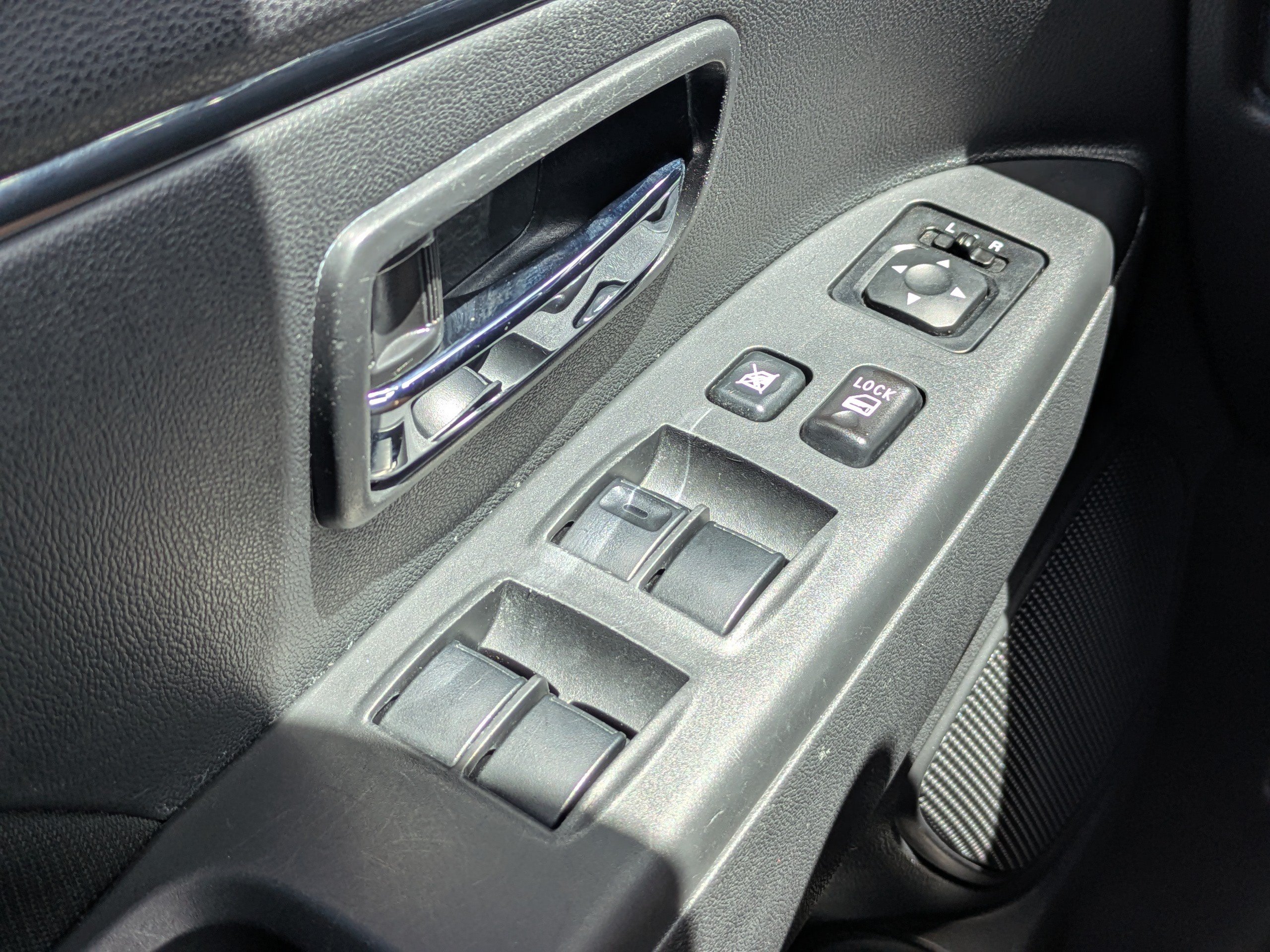 Used 2024 Mitsubishi Outlander Sport ES AWD/4WD image 23