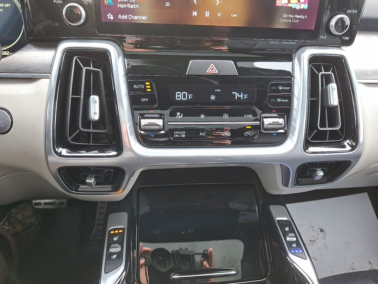 Used 2023 Kia Sorento SX Prestige image 16