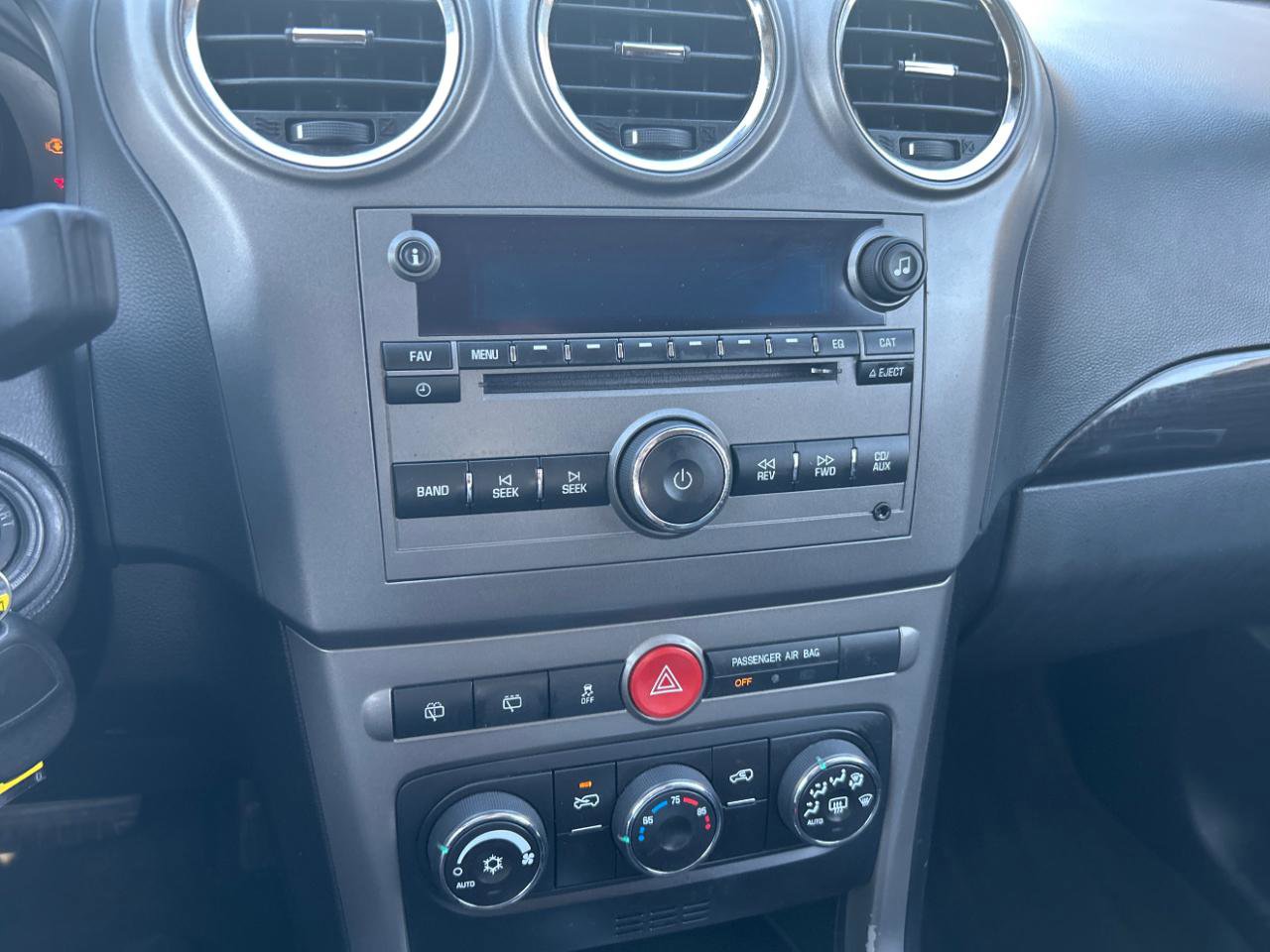 Used 2014 Chevrolet Captiva Sport LS FWD image 13