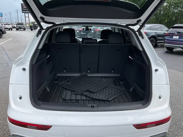 Used 2021 Audi Q5 2.0T Premium Plus w/ Premium Plus Package AWD/4WD image 19