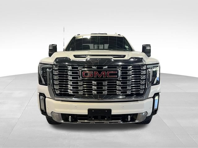 Used 2024 GMC Sierra 2500 Denali w/ Denali Reserve Package AWD/4WD image 2