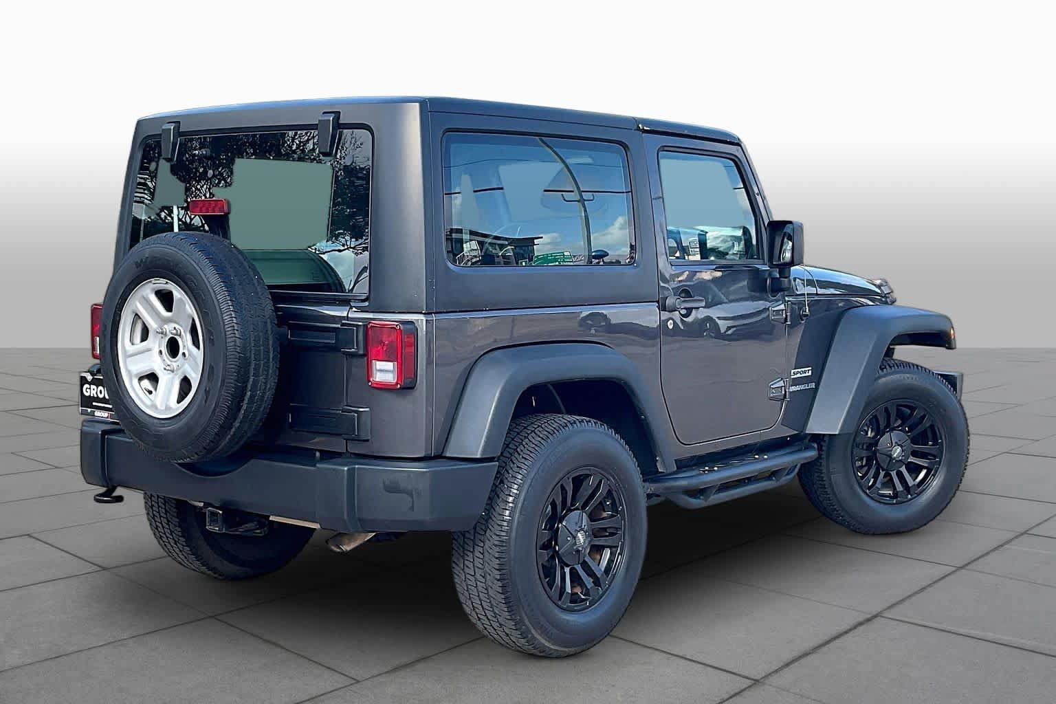 Used 2014 Jeep Wrangler Sport AWD/4WD image 13