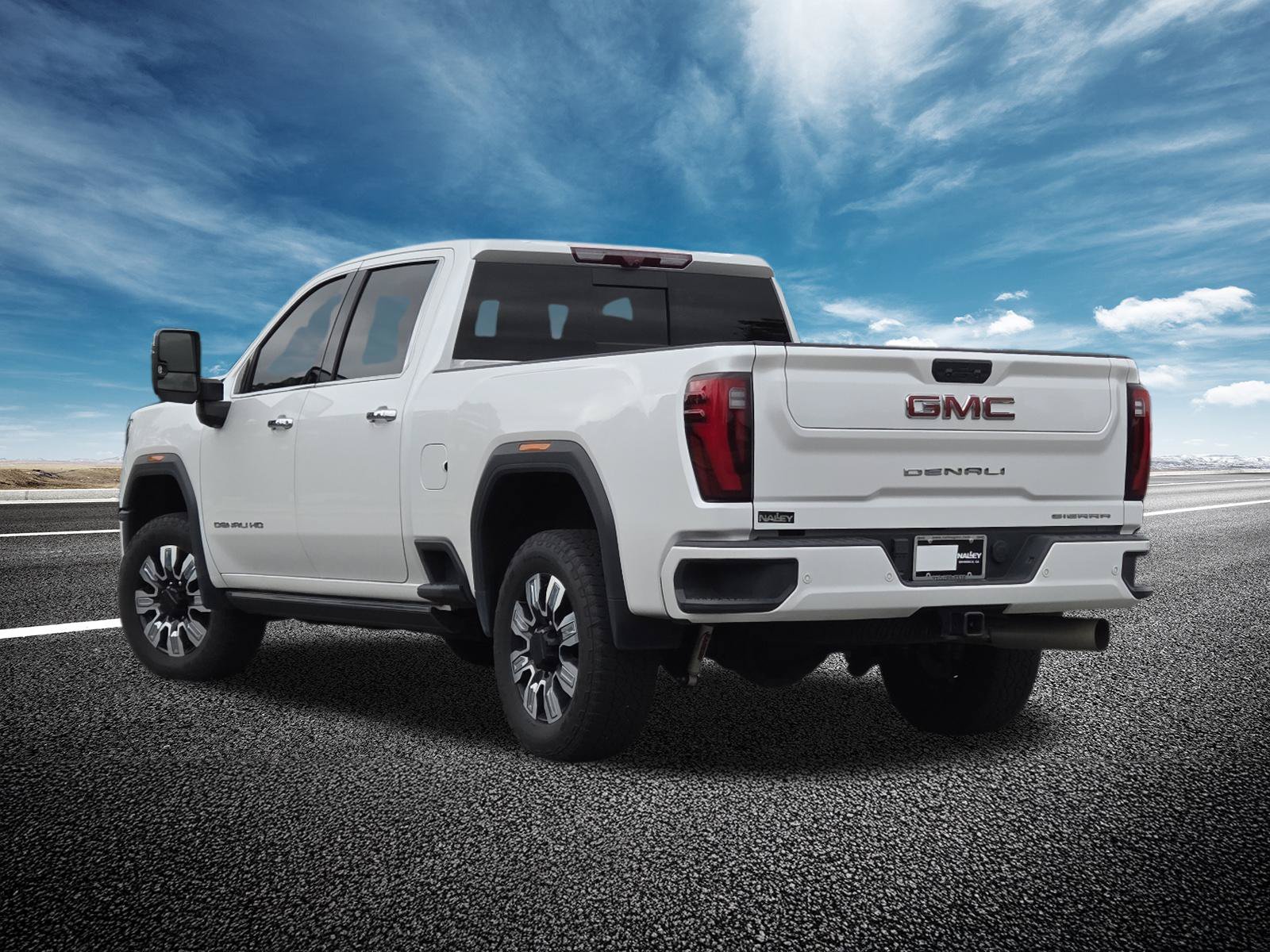 Used 2024 GMC Sierra 2500 Denali w/ Denali Reserve Package AWD/4WD image 20