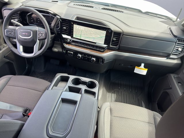 New 2026 GMC Sierra 2500 SLE image 19