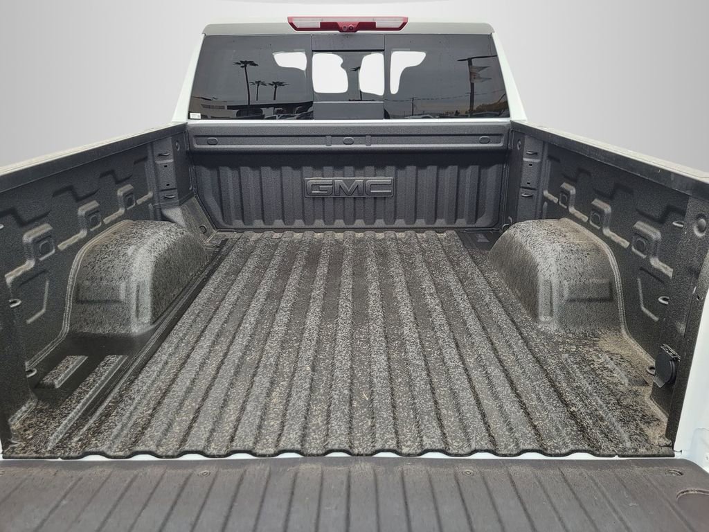 New 2026 GMC Sierra 1500 AT4 w/ Technology Package AWD/4WD image 7