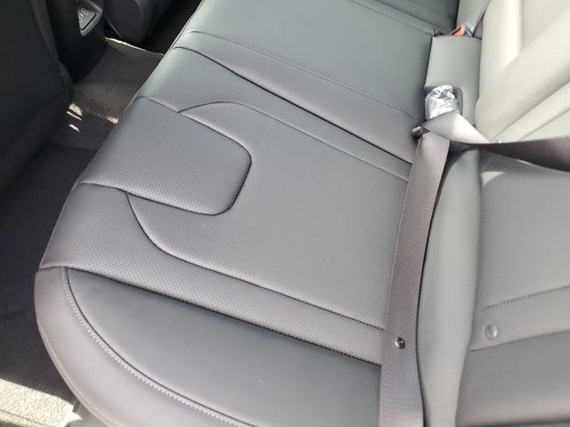 New 2026 Hyundai Elantra Limited image 14