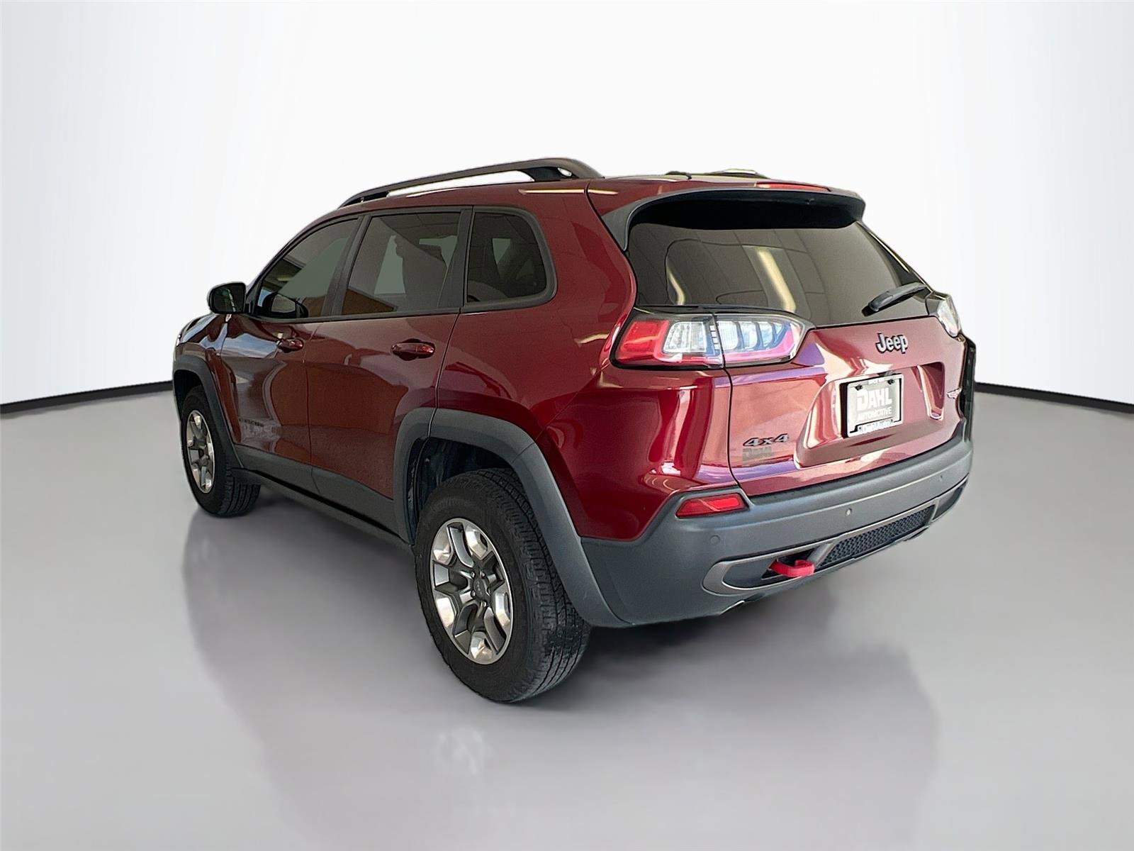 Used 2019 Jeep Cherokee Trailhawk w/ Comfort/Convenience Group image 11