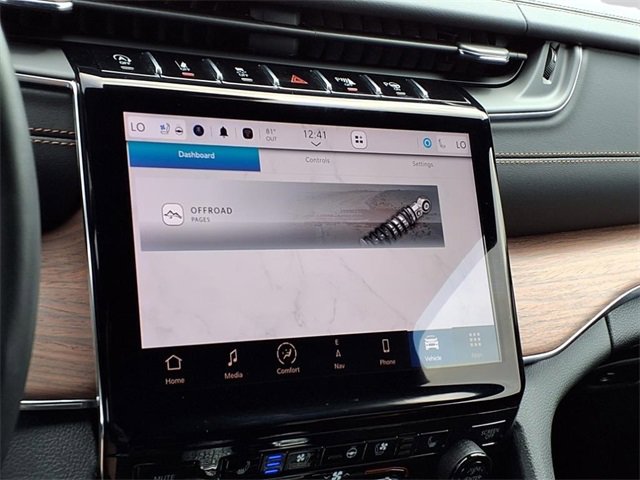 Used 2023 Jeep Grand Cherokee Summit w/ Adv Protech Group IV image 15