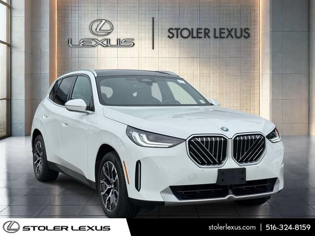 Used 2025 BMW X3 xDrive30i AWD/4WD image 1