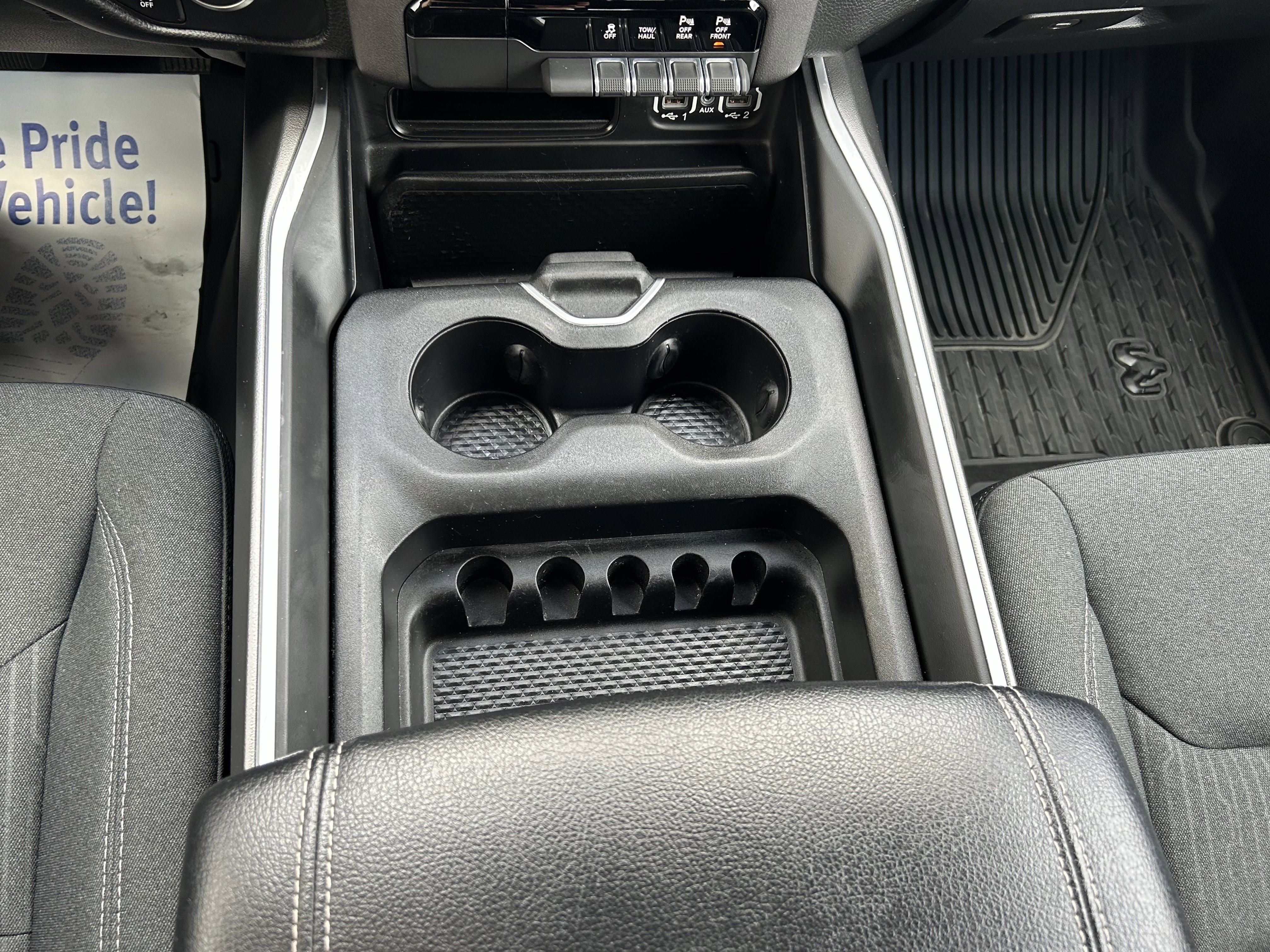 Used 2021 RAM 1500 Big Horn AWD/4WD image 30