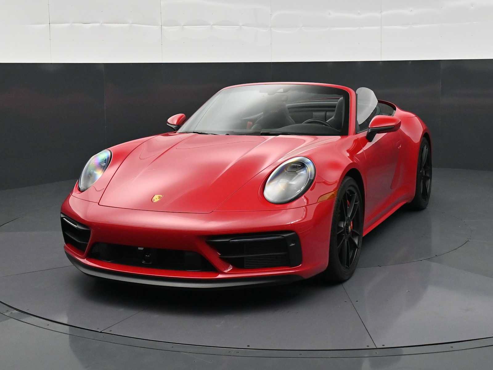 Certified 2024 Porsche 911 Carrera GTS RWD image 30