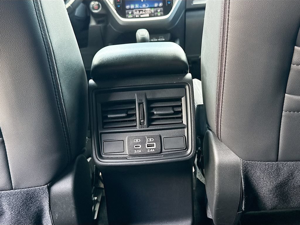 Used 2025 Subaru Forester Premium AWD/4WD image 25