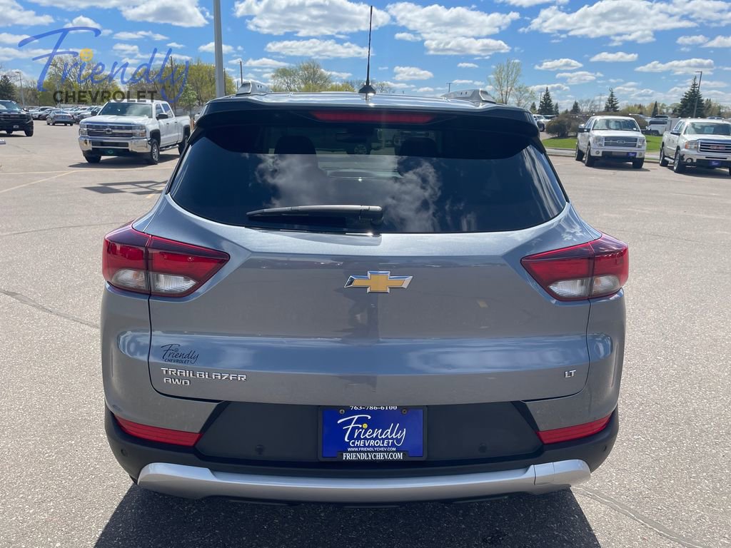 Used 2022 Chevrolet TrailBlazer LT w/ Convenience Package AWD/4WD image 4