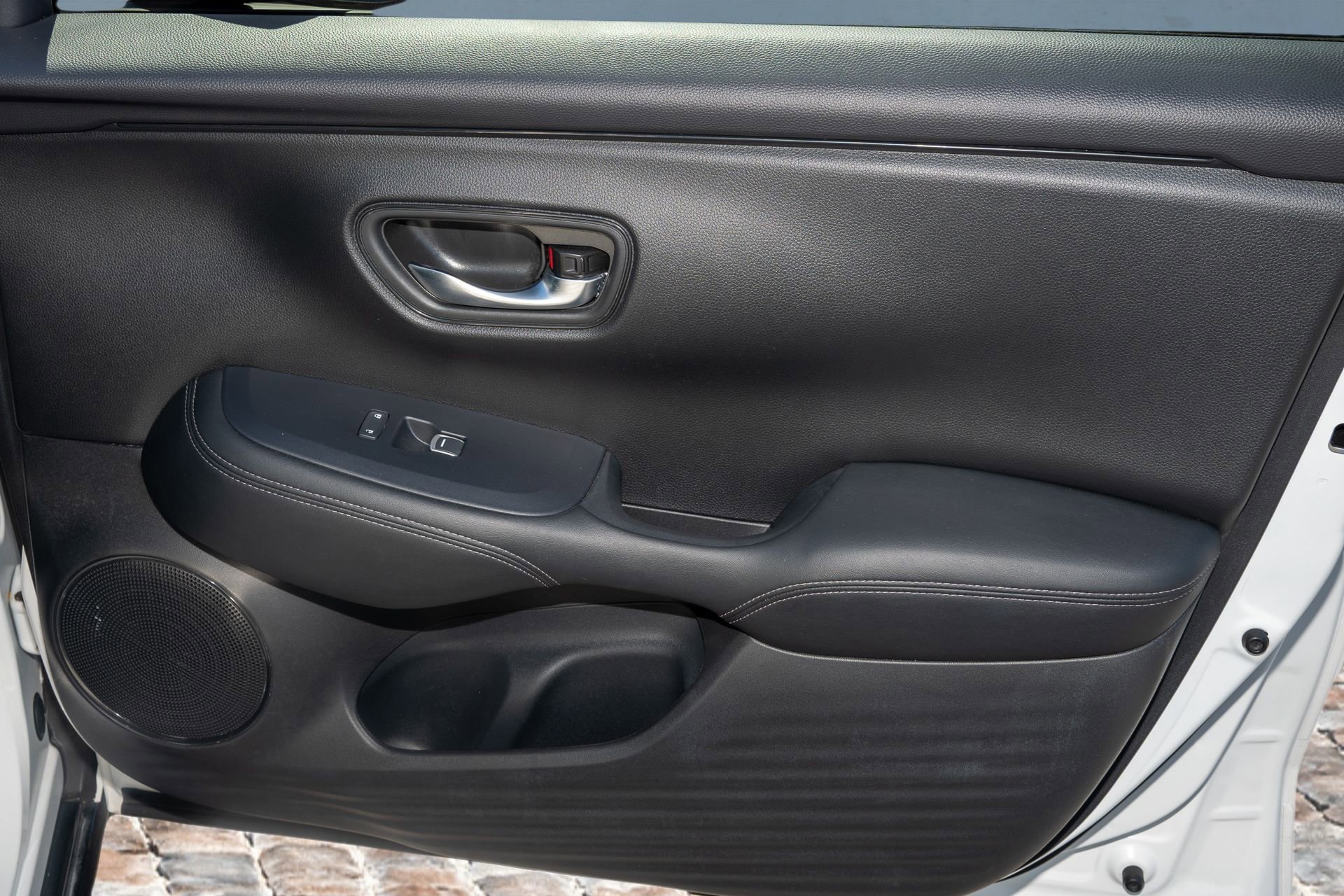 Certified 2025 Honda HR-V EX-L image 14