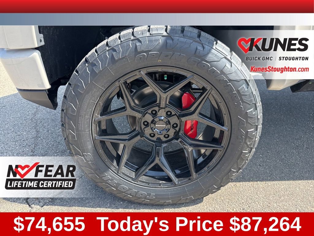 New 2026 GMC Sierra 1500 AT4 w/ Technology Package image 18