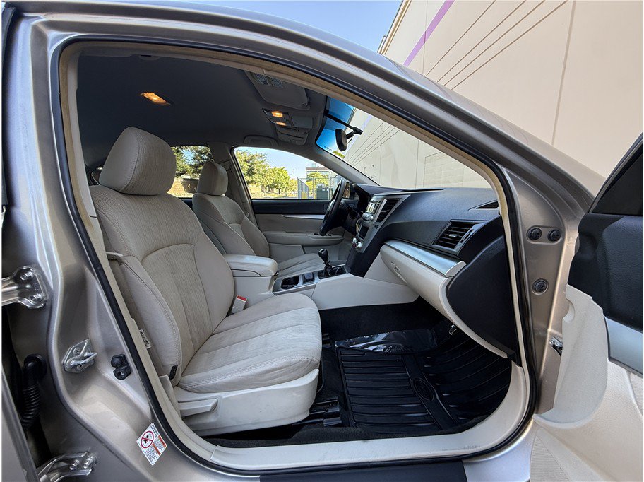 Used 2014 Subaru Legacy 2.5i w/ Popular Package #2 AWD/4WD image 13