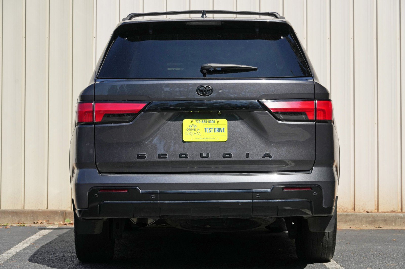 Used 2024 Toyota Sequoia Limited AWD/4WD image 11