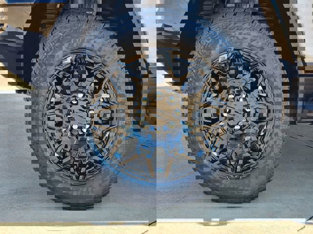 New 2026 GMC Hummer EV SUV image 25