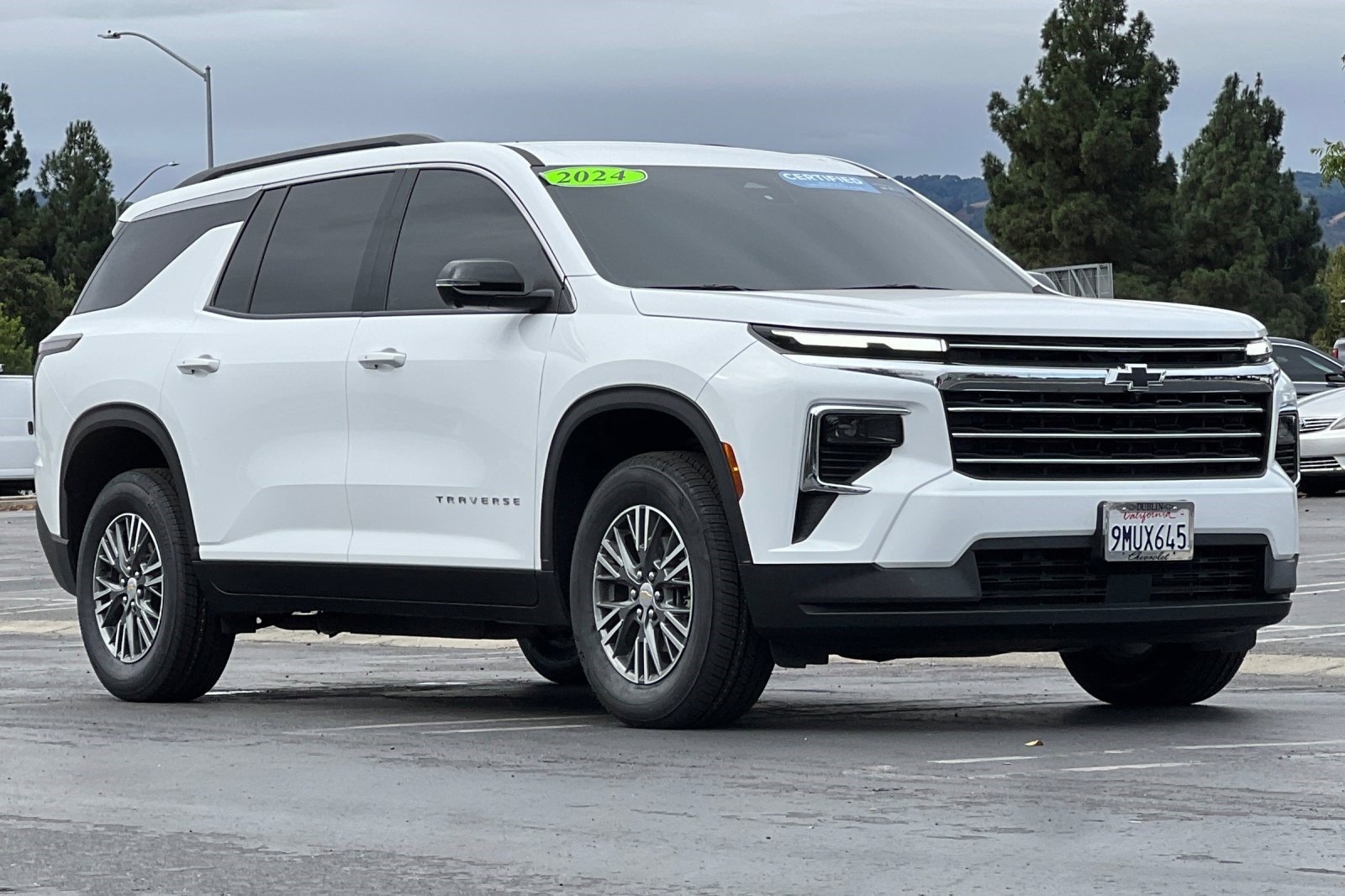 Certified 2024 Chevrolet Traverse LT