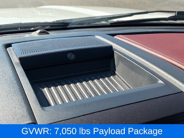 Used 2018 Ford F150 Platinum w/ Equipment Group 701A Luxury AWD/4WD image 19