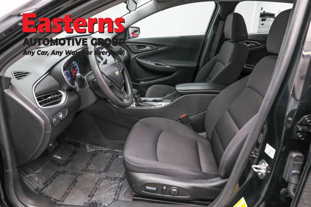 Used 2024 Chevrolet Malibu LT image 14