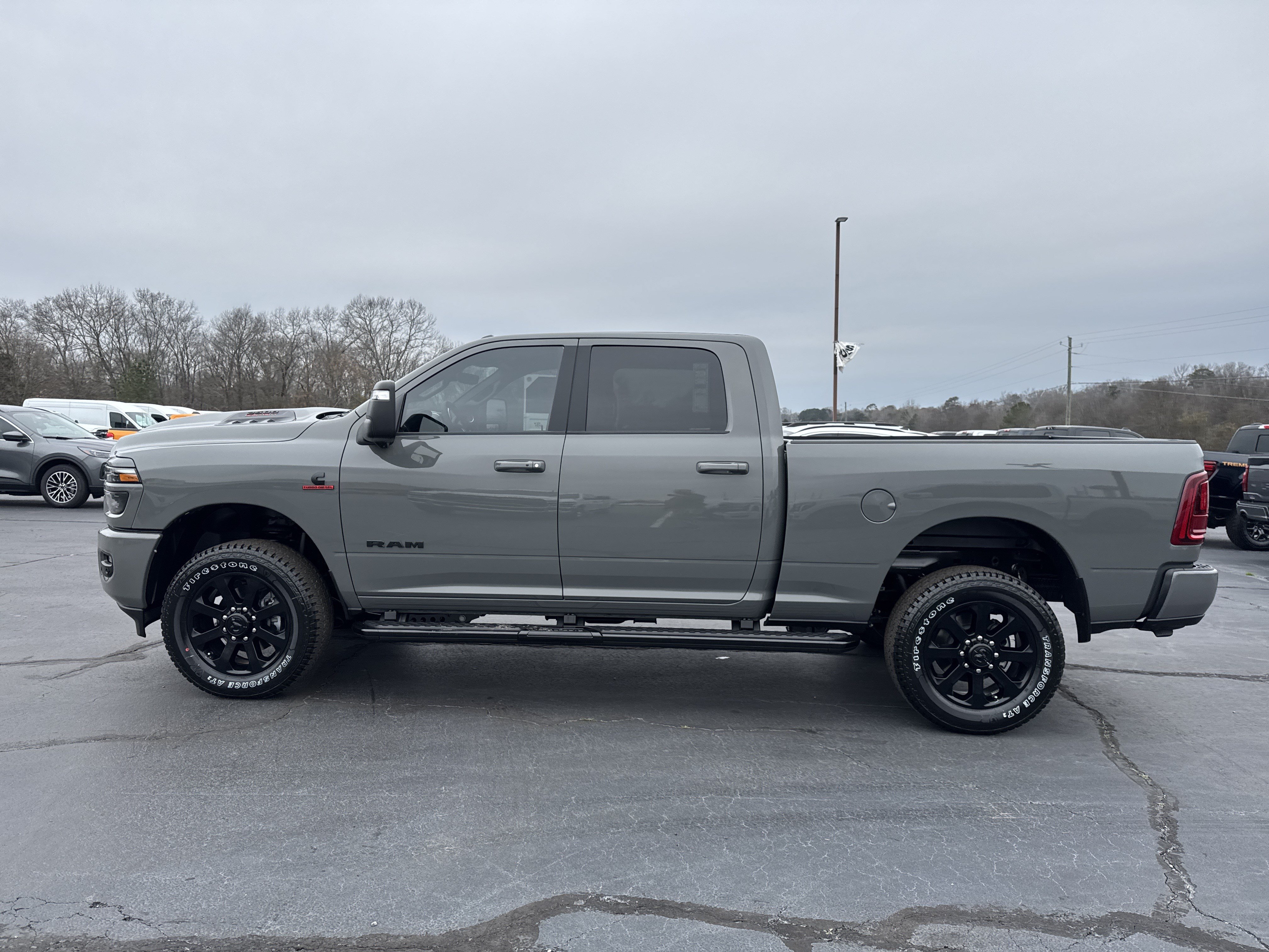 New 2026 RAM 2500 Laramie AWD/4WD image 8