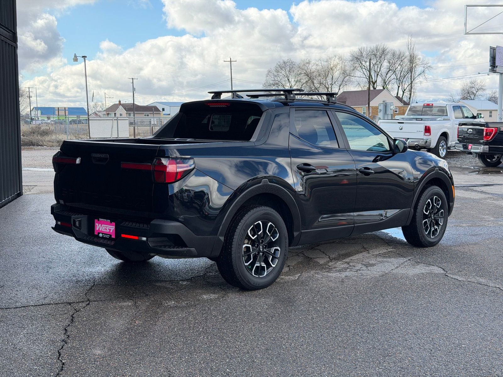 Used 2023 Hyundai Santa Cruz SEL w/ Activity Package image 7