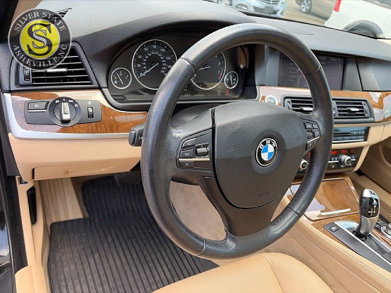 Used 2011 BMW 535i Sedan RWD image 21